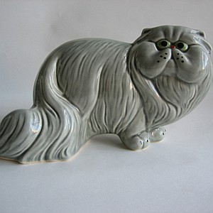 Фарфоровая статуэтка Персидский кот серый